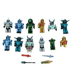 Roblox Korblox Champion Of Roblox Figure Parts & Accessories Lot 16 Piece